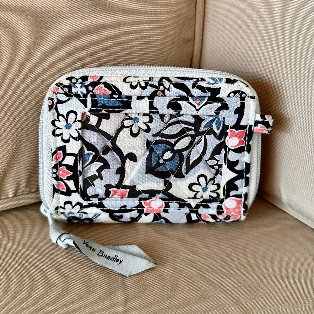 Vera Bradley "Lisbon Medallion" Petite Zip-Around Wallet - Picture 2 of 6